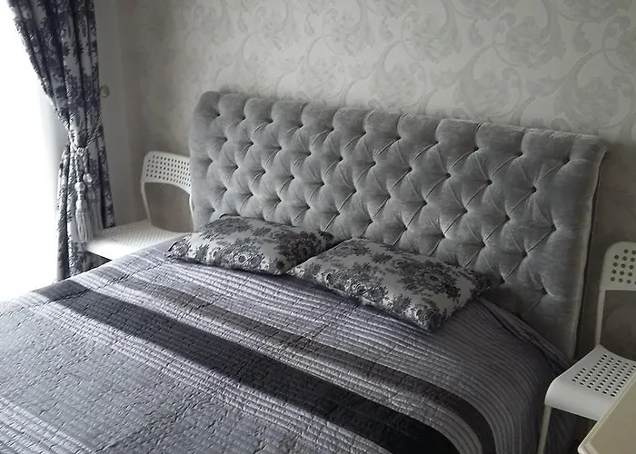 Jauki Vieta Poilsiui Kunigiskese פלאנגה